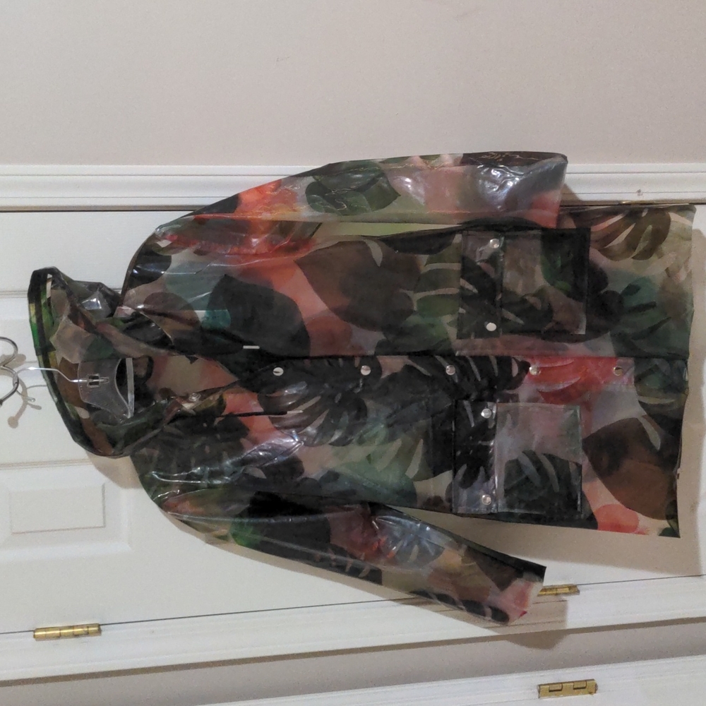 Women's raincoat